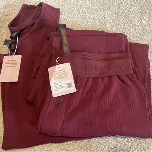 NWT Fenty sleep set size L